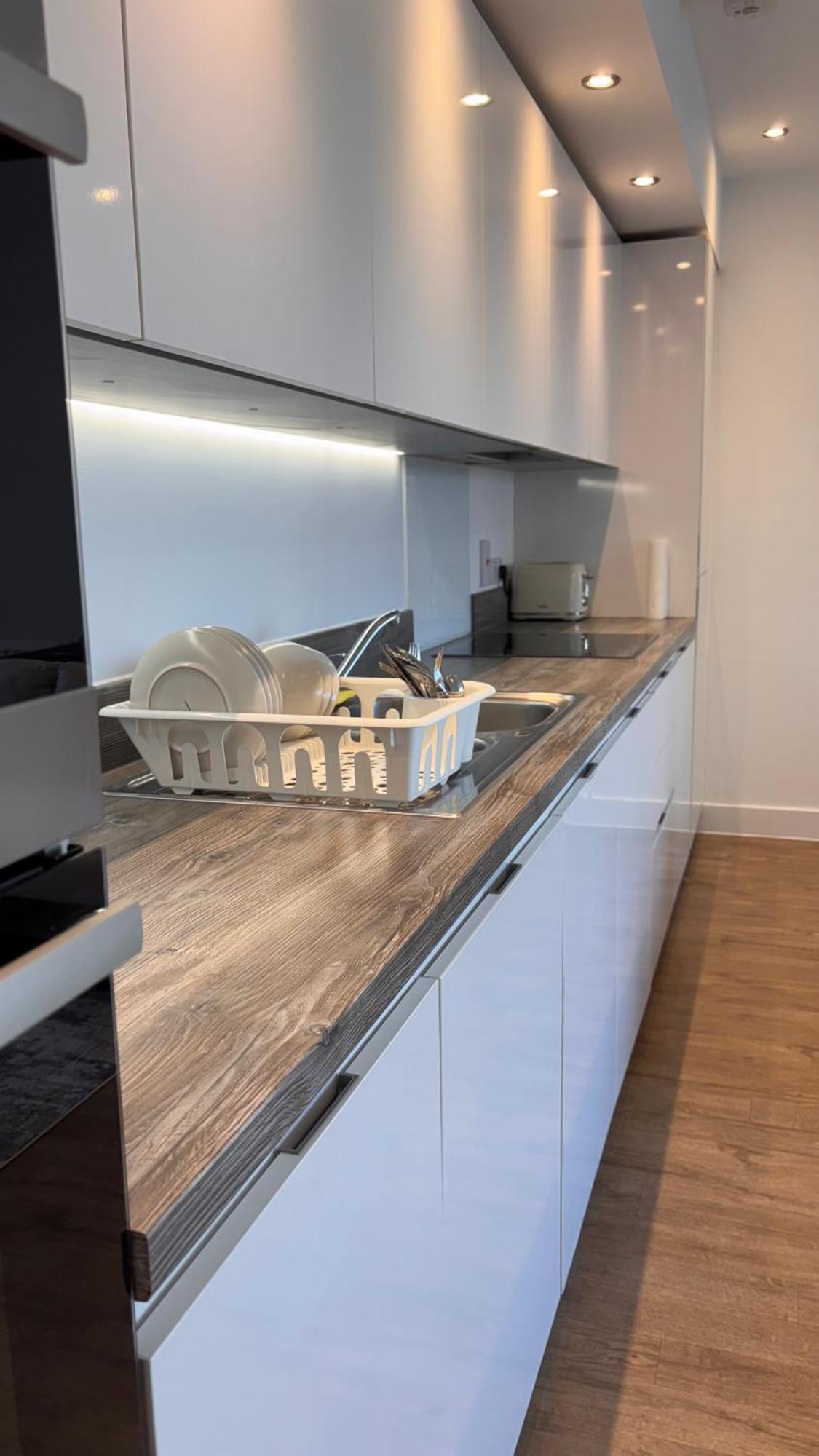 One Bedroom Parkway * Luton (Bedfordshire)